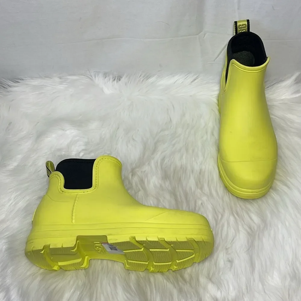 UGG Droplet Rain Booties‎ Pearfelt Sz 6
